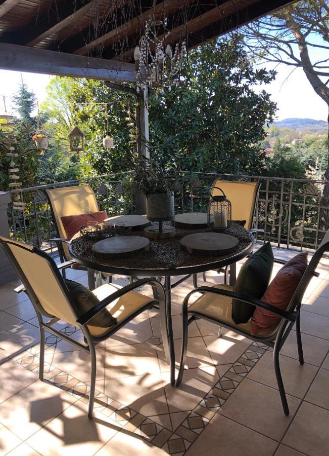 Ferienwohnung Il Pioppo Antico Viggiù Exterior foto