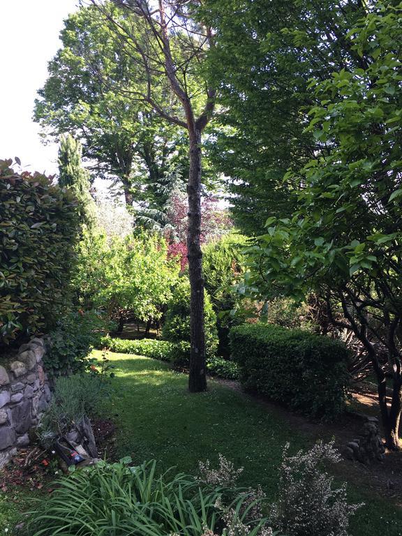 Ferienwohnung Il Pioppo Antico Viggiù Exterior foto